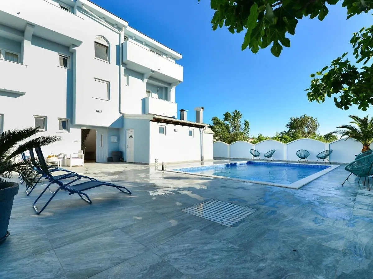 Apartment Jadran - Nin121 By Interhome