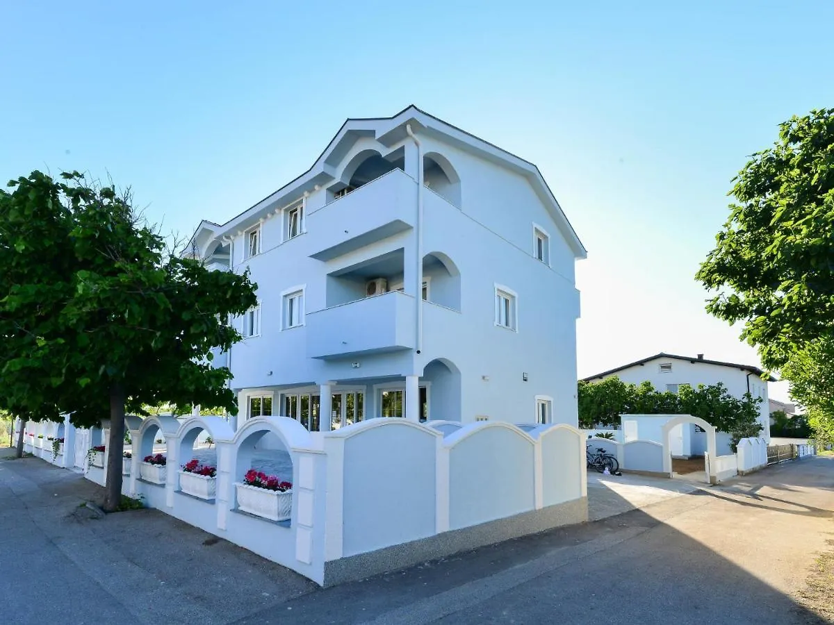 Apartment Jadran - Nin121 By Interhome Nin